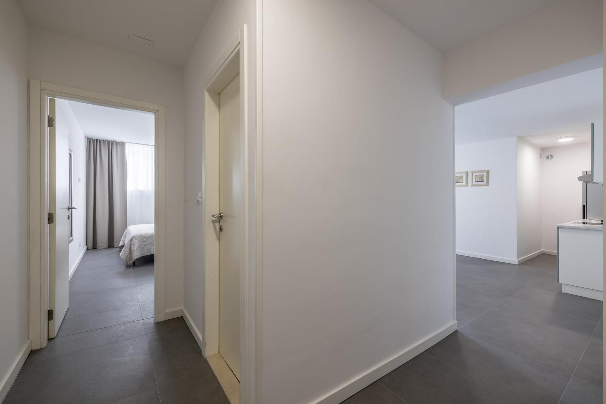 Adriatic Queen Rooms & Apartments สปลิท ภายนอก รูปภาพ