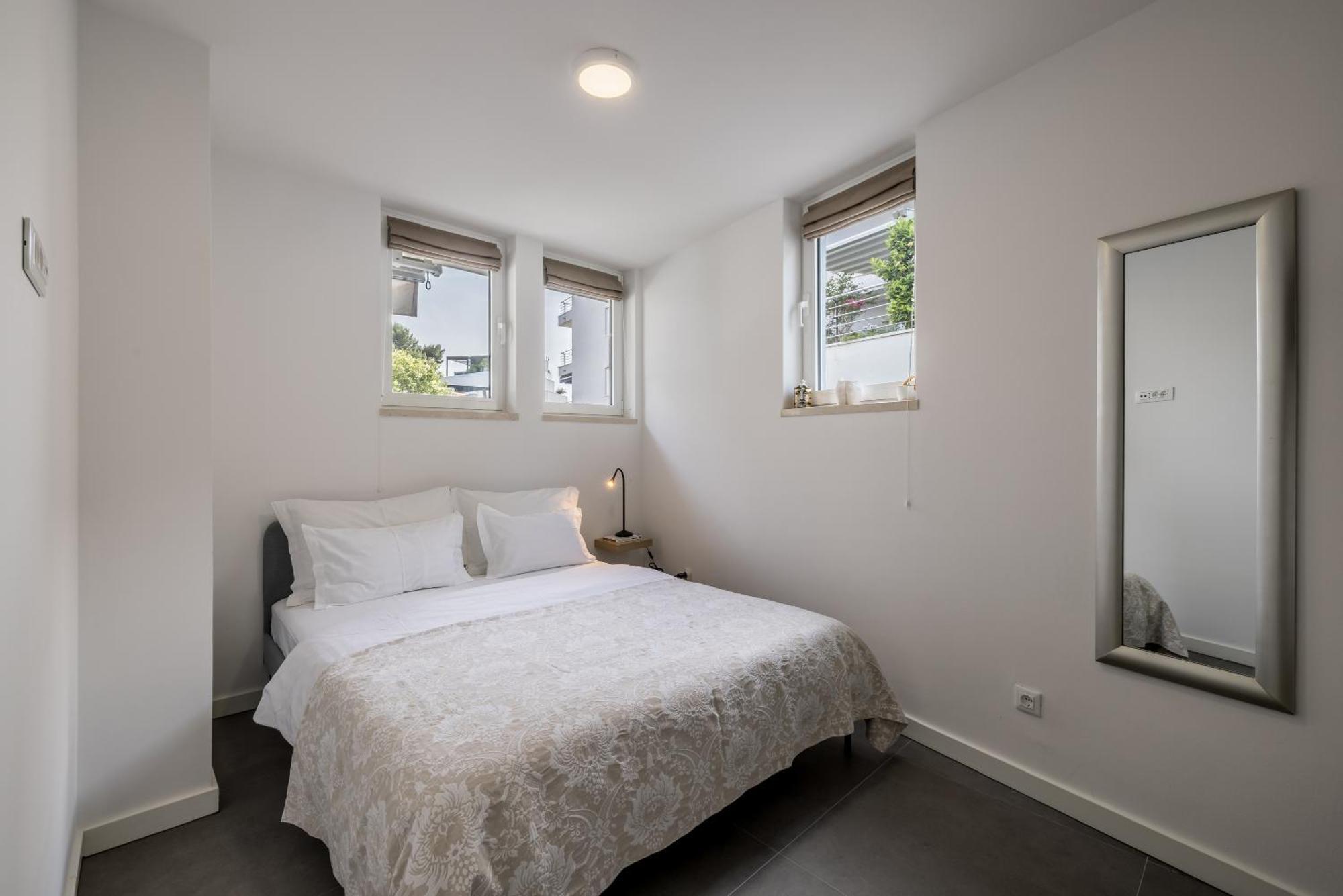 Adriatic Queen Rooms & Apartments สปลิท ภายนอก รูปภาพ
