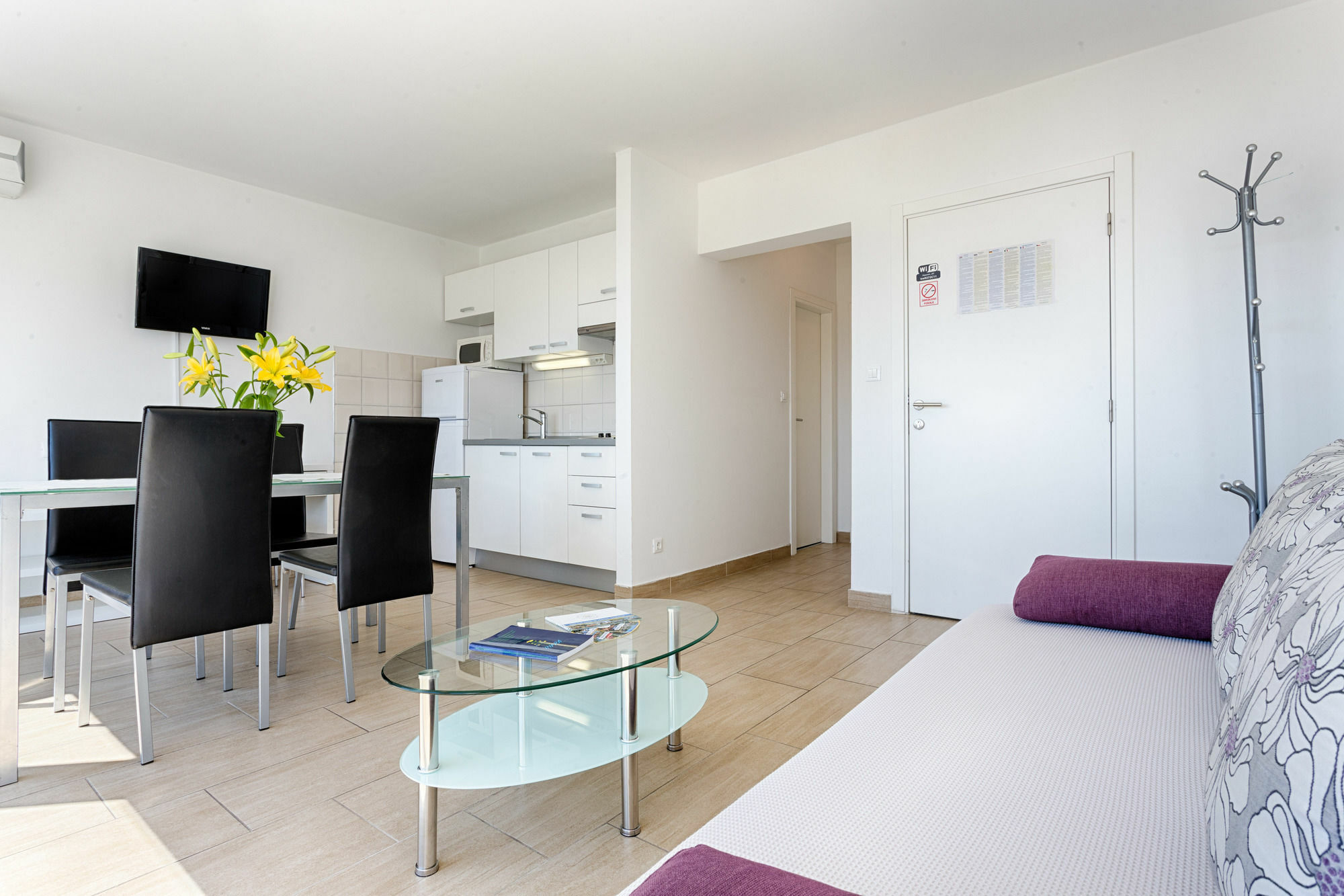 Adriatic Queen Rooms & Apartments สปลิท ภายนอก รูปภาพ