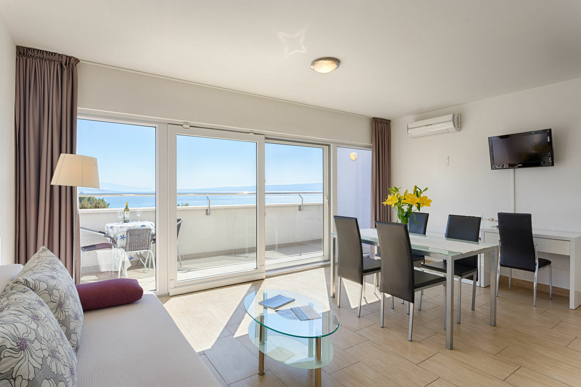 Adriatic Queen Rooms & Apartments สปลิท ภายนอก รูปภาพ